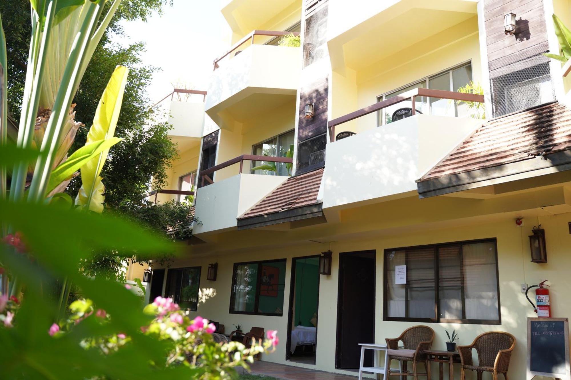 Elegant Lanna Guesthouse Chiang Mai Zewnętrze zdjęcie